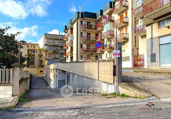 Box/posto auto in residenziale in Via Alessandro Piccirilli