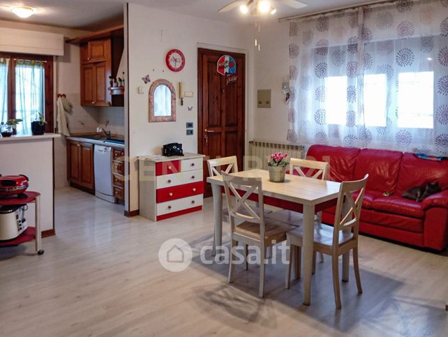 Appartamento in residenziale in Viale dei Garibaldini 133