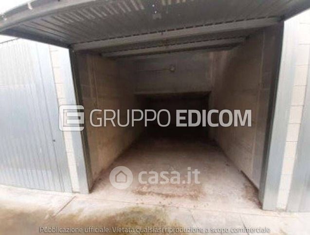 Box/posto auto in residenziale in Via Roma