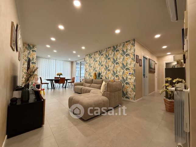 Appartamento in residenziale in Via C. 32 58