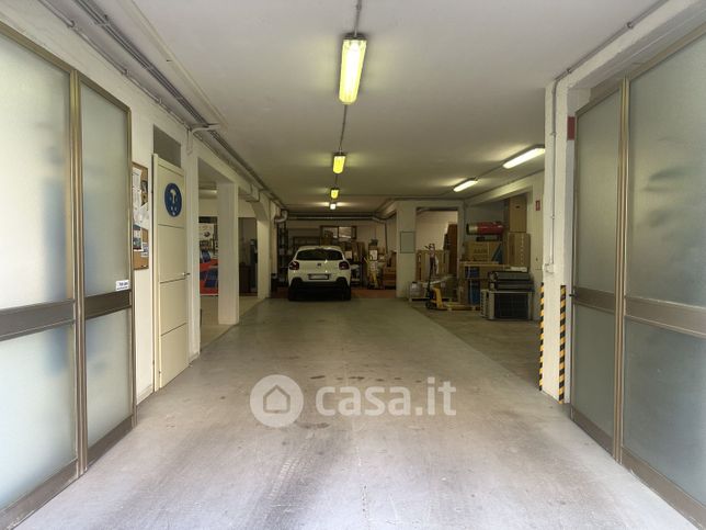 Ufficio in commerciale in Via John F. Kennedy