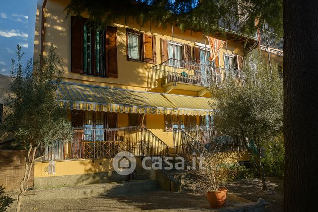 Appartamento in residenziale in Via Rosario 6