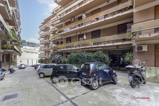 Appartamento in residenziale in Via Pietro Castelli