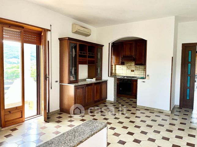 Appartamento in residenziale in Via Campo le Fraschette 3