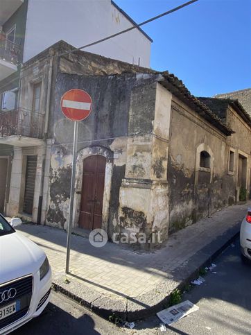 Casa indipendente in residenziale in Via Puglisi 52
