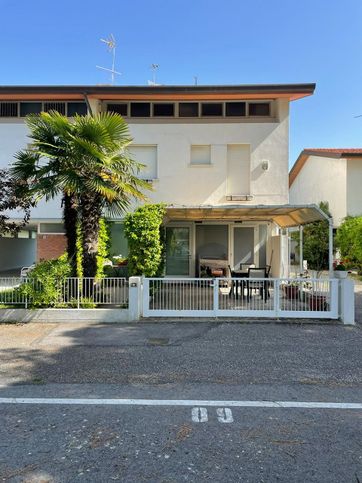 Villetta a schiera in residenziale in Via Giovanni da Verazzano 66