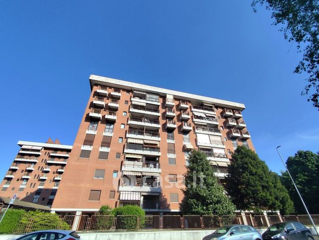Attico/mansarda in residenziale in Via Guido Gozzano 21