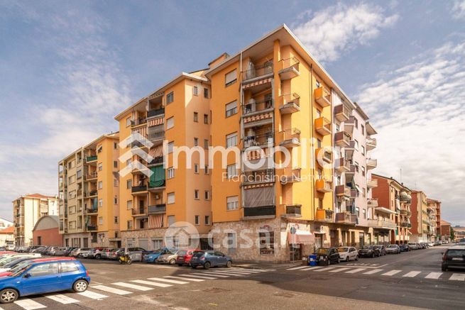 Appartamento in residenziale in Via Somalia 39
