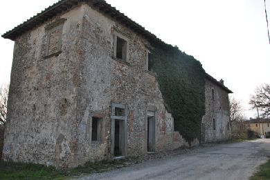 Rustico/casale in residenziale in Località Santo Stefano a Cornetole