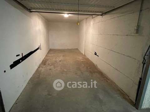 Box/posto auto in residenziale in 
