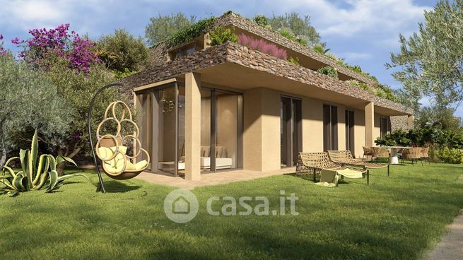 Appartamento in residenziale in Via Cadana