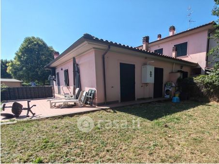 Casa indipendente in residenziale in Largo delle fornaci 2