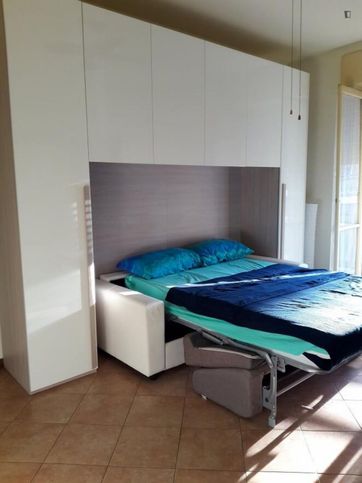 Appartamento in residenziale in Via Innocenzo Isimbardi