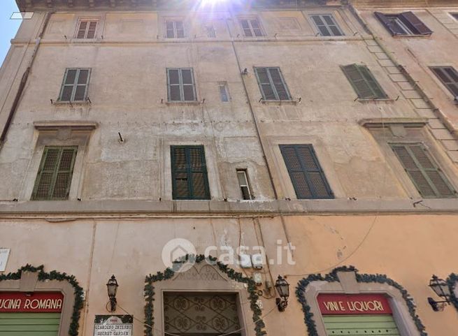 Appartamento in residenziale in Via Natale Palli 26