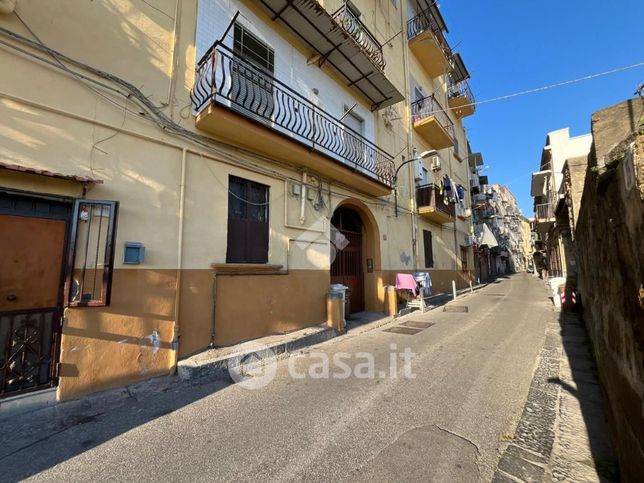 Appartamento in residenziale in Via Bernardo Quaranta 42