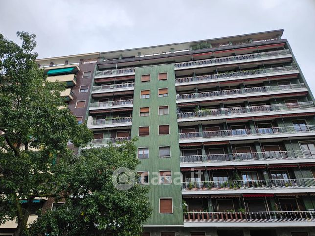 Appartamento in residenziale in Via Pietro Rondoni