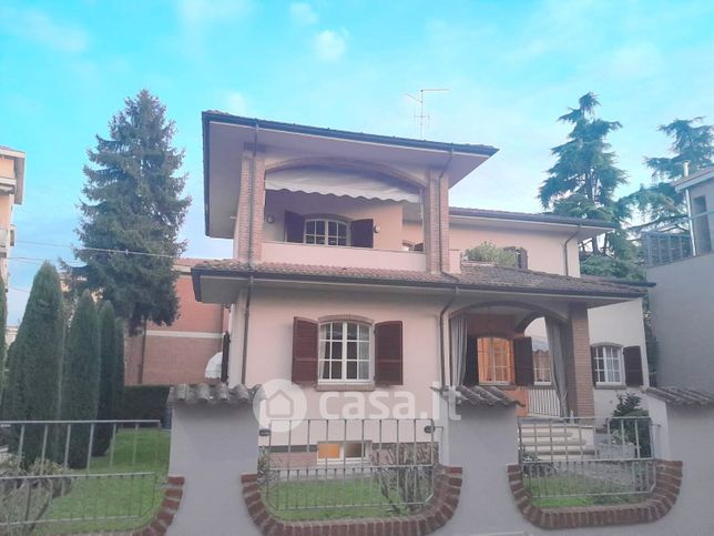 Appartamento in residenziale in Via Lorenzo Foresti 21