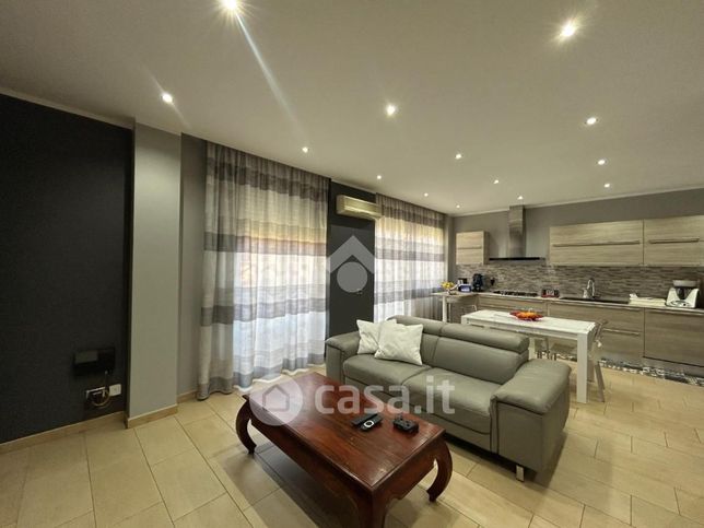 Appartamento in residenziale in Via Albiri 23