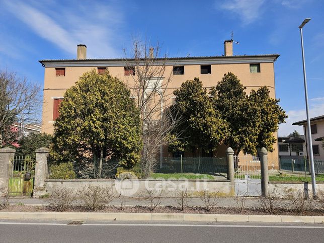 Casa indipendente in residenziale in Via Caldumare