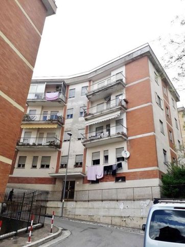 Appartamento in residenziale in Via Enrico Carusi