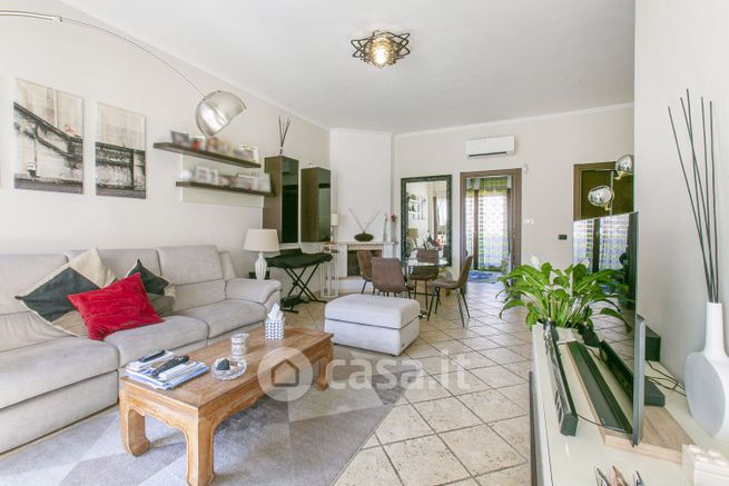 Villetta a schiera in residenziale in Via Pietro Valcavi 34