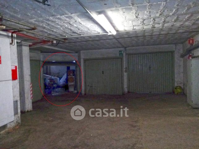 Garage/posto auto in residenziale in Via Sacco e Vanzetti