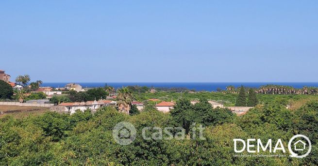 Appartamento in residenziale in Via Caduti di Via Fani 7