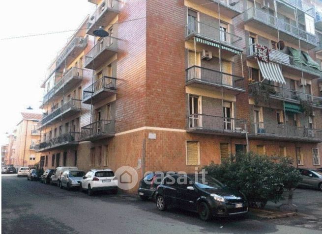 Appartamento in residenziale in Via Jacopo Dentici 2