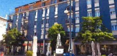 Appartamento in residenziale in Piazza Guglielmo Marconi 6