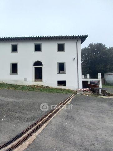 Villetta a schiera in residenziale in Viale della Resistenza