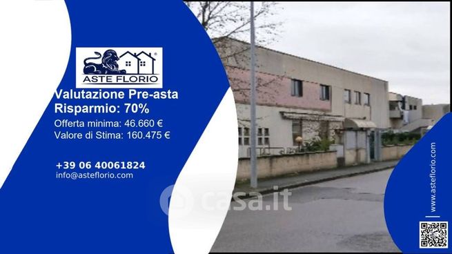 Ufficio in commerciale in Via Giuseppe di Vittorio 10