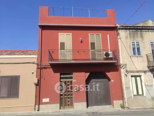 Casa indipendente in residenziale in Viale A. Gramsci 36