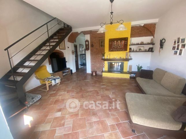 Villetta a schiera in residenziale in Via delle Lenze