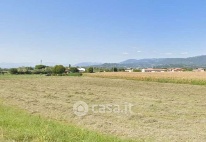 Terreno agricolo in commerciale in Via Cartigliana