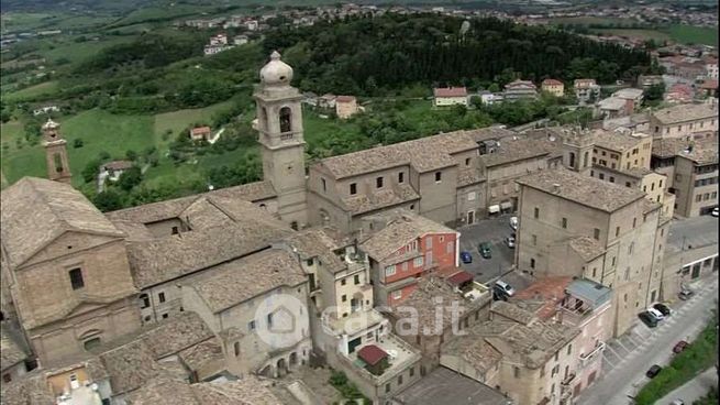 Terreno agricolo in commerciale in 