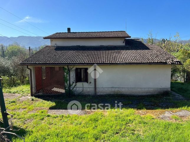 Villa in residenziale in Contrada Cona del Monte 4