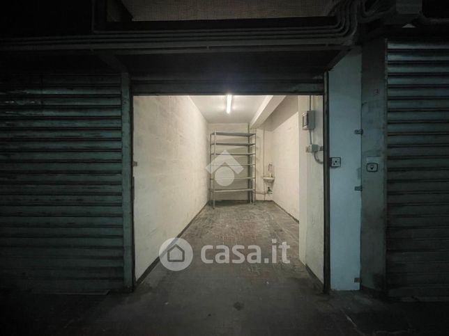 Garage/posto auto in residenziale in Via Pegli