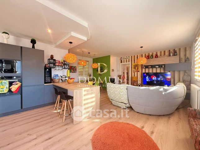 Villa in residenziale in regione Gurabba