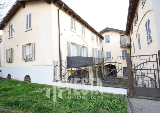 Appartamento in residenziale in Via Trieste