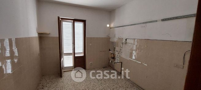 Appartamento in residenziale in Via Cattaneo