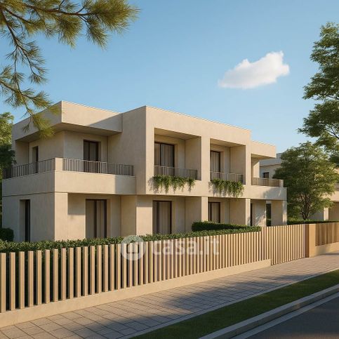 Casa bi/trifamiliare in residenziale in 