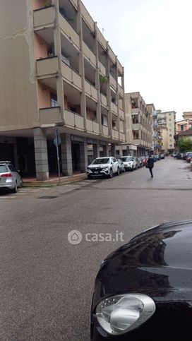 Box/posto auto in residenziale in 