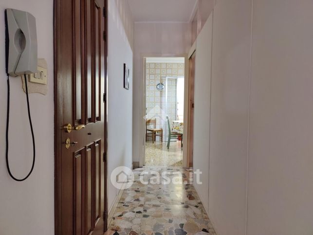 Appartamento in residenziale in Via Ustica 10