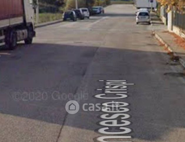 Terreno edificabile in residenziale in Via Francesco Crispi
