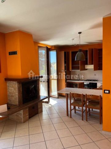 Appartamento in residenziale in Via Novara