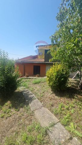 Terreno agricolo in commerciale in Via Onofrio di Paolo 16