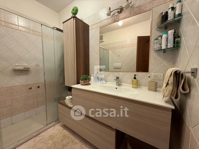 Casa bi/trifamiliare in residenziale in Strada Comunale San Pietro 194