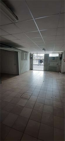Box/posto auto in residenziale in Via Rampa Cavalcavia 2