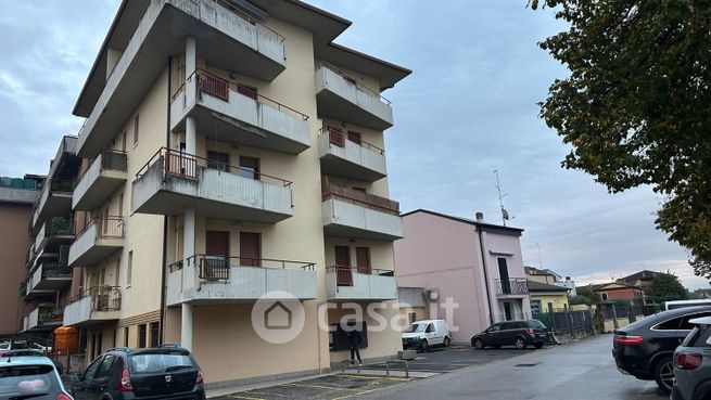 Appartamento in residenziale in Via San Giovanni Lupatoto 59