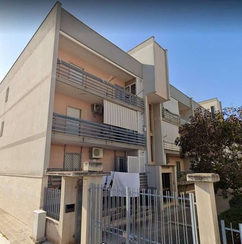 Appartamento in residenziale in Via Como 2